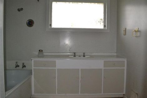 Photo of property in 2/13 Victoria Street, Levin, 5510