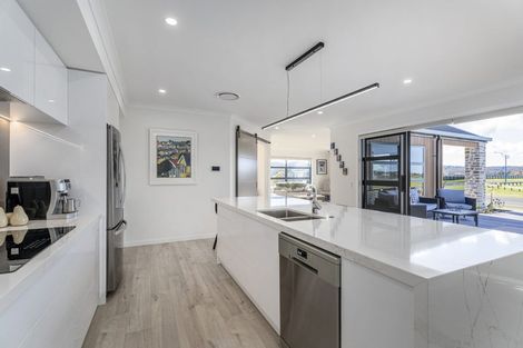 Photo of property in 259 Kupe Drive, Whitianga, 3510