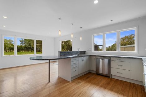 Photo of property in 16 Eureka Road, Eureka, Hamilton, 3287
