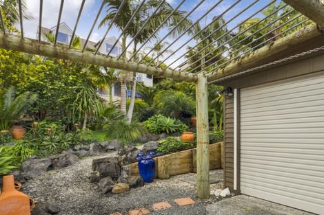 Photo of property in 15 Martin Road, Matakana, Warkworth, 0985