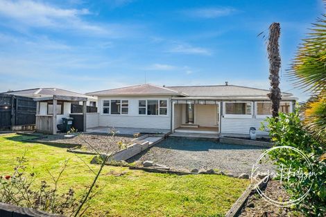 Photo of property in 103 Hurndall Street East, Maungaturoto, 0520