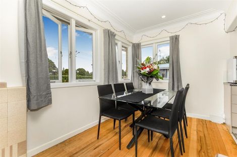 Photo of property in 1/60 Racecourse Road, Waiuku, 2123