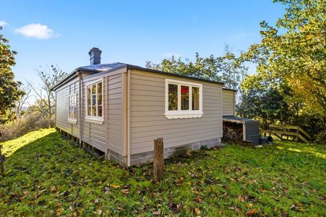 Photo of property in 5 Hapa Road, Kakahi, 3989