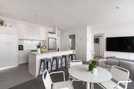 Photo of property in Sentinel Apartments, 505/3 Northcroft Street, Takapuna, Auckland, 0622