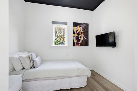 Photo of property in 17 Te Awa Avenue, Te Awa, Napier, 4110
