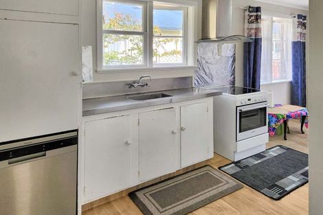 Photo of property in 199 Riverside Drive, Waterloo, Lower Hutt, 5011