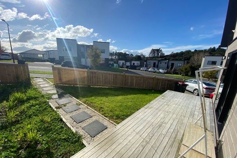 Photo of property in 7b Poruru Close, Papakura, 2110