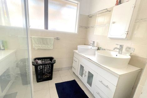 Photo of property in 14 Malaspina Place, Papatoetoe, Auckland, 2025