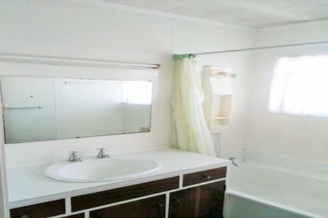 Photo of property in 2/22 Takanini School Road, Takanini, 2112