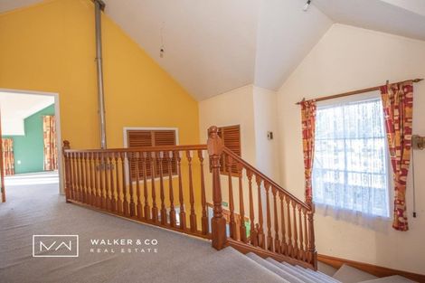 Photo of property in 152 Main Road, Wainuiomata, Lower Hutt, 5014