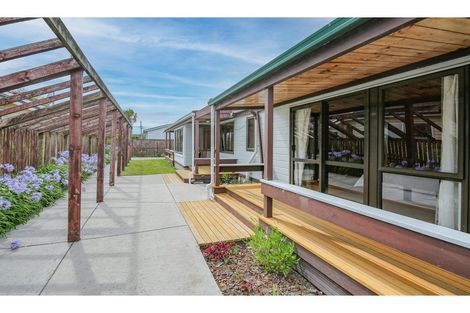 Photo of property in 238 Estuary Road, South New Brighton, Christchurch, 8062
