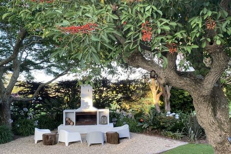 Photo of property in 29r Kairua Road, Kairua, Tauranga, 3175