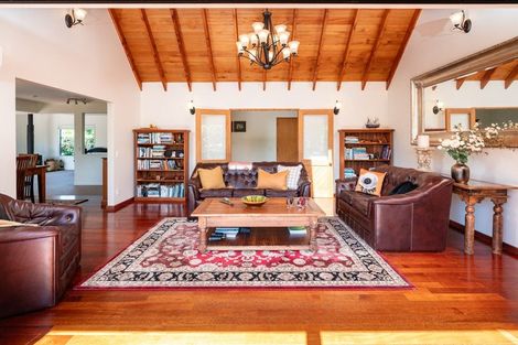 Photo of property in 14a Puriri Road, Waikanae, 5036