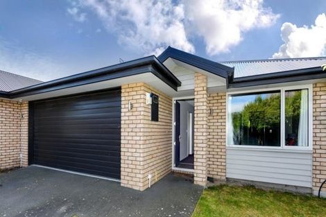 Photo of property in 4 Annies Lane, Aidanfield, Christchurch, 8025