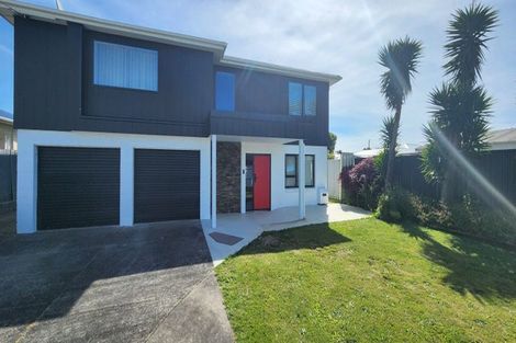 Photo of property in 4 Miro Street, Merrilands, New Plymouth, 4312