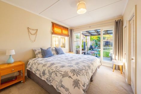 Photo of property in 9 Pukeko Place, Westshore, Napier, 4110