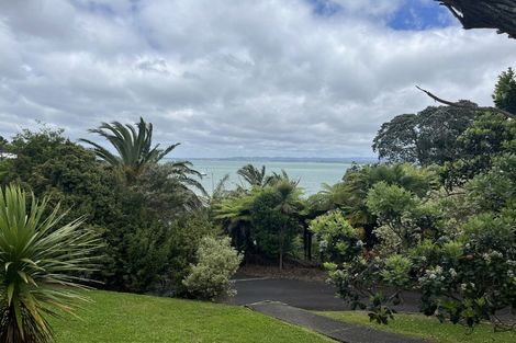 Photo of property in 36 Neptune Avenue, Beach Haven, Auckland, 0626