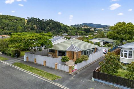 Photo of property in 62 Cambria Street, The Wood, Nelson, 7010