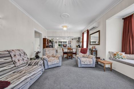 Photo of property in 4 Argyle Street, Hawera, 4610