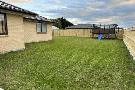 Photo of property in 8 Rayner Lane, Marton, 4710