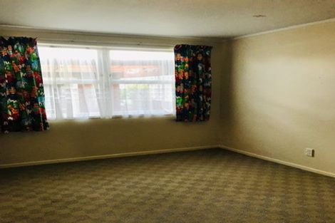 Photo of property in 16 Nevada Avenue, Pakuranga Heights, Auckland, 2010