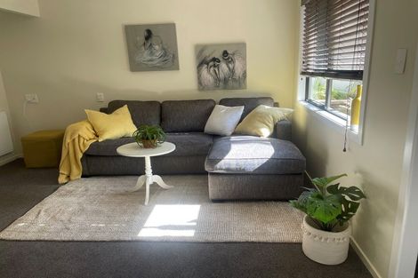 Photo of property in 46 Masterton Road, Rothesay Bay, Auckland, 0630