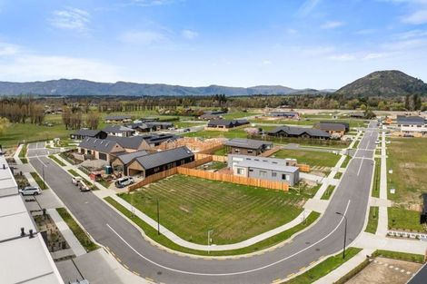 Photo of property in 12 Rubus Street, Wanaka, 9382