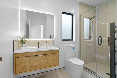 Photo of property in 12 Bourke Drive, Cambridge, 3434
