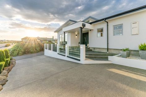 Photo of property in 28 Meadowstone Street, Gleniti, Timaru, 7910