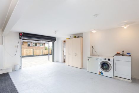 Photo of property in 57 Fairmount Road, Titirangi, Auckland, 0604