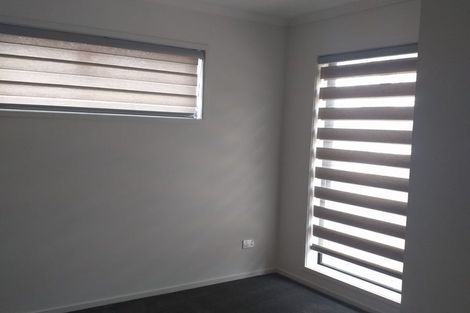 Photo of property in 2 Emerald Avenue, Rosehill, 2113