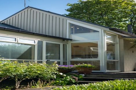 Photo of property in 166 Ilam Road, Ilam, Christchurch, 8041