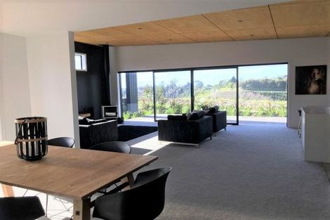 Photo of property in 106 Puhirake Crescent, Pyes Pa, Tauranga, 3112