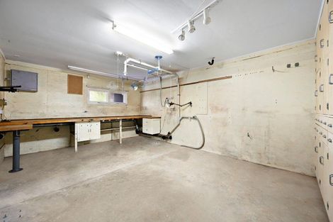 Photo of property in 7 Turville Crescent, Newlands, Wellington, 6037