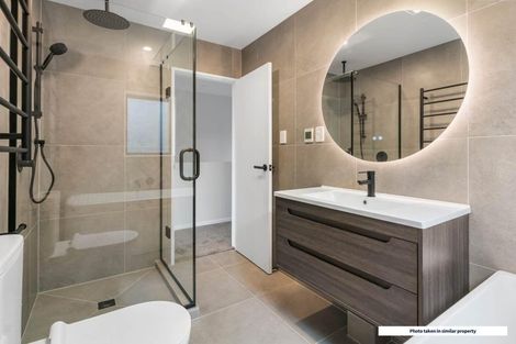 Photo of property in 27 Puhikawa Street, Massey, 0614