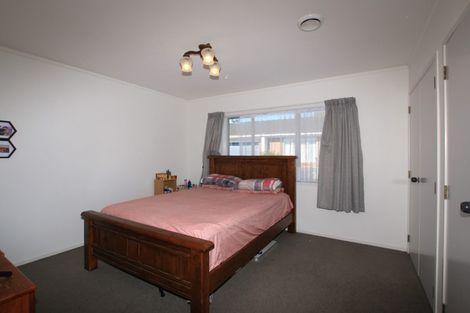 Photo of property in 3/65 Glendale Road, Glen Eden, Auckland, 0602