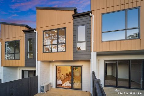 Photo of property in 93 Woodglen Road, Glen Eden, Auckland, 0602
