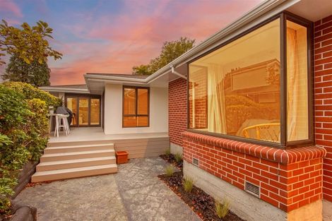Photo of property in 12 Gleneagles Terrace, Ilam, Christchurch, 8053