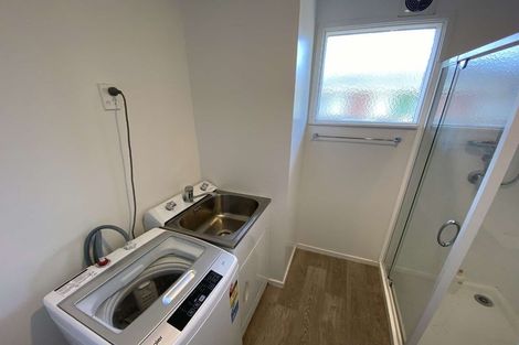 Photo of property in 2/74 Portage Road, New Lynn, Auckland, 0600