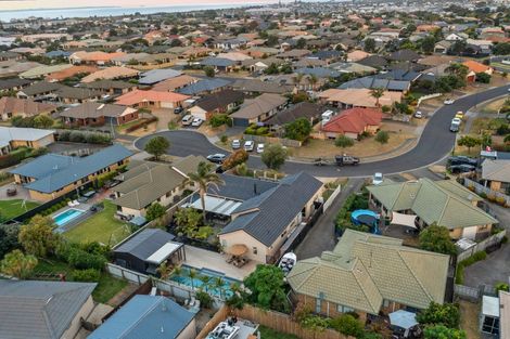 Photo of property in 25 Rosberg Place, Mount Maunganui, 3116
