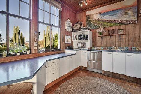 Photo of property in 214 Te Awa Avenue, Awatoto, Napier, 4110