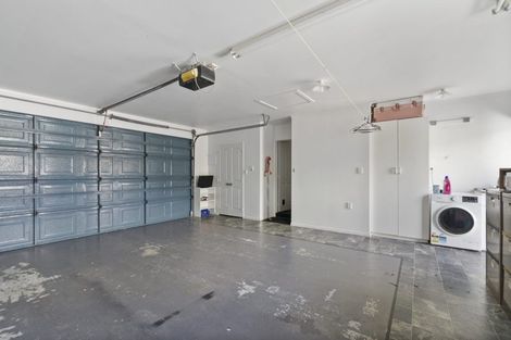 Photo of property in 16 Hastings Place, Hamilton Lake, Hamilton, 3204
