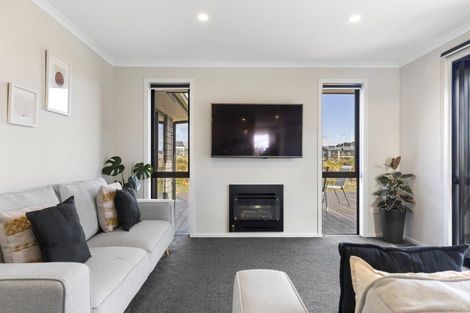 Photo of property in 22 Wai Terrace, Wharewaka, Taupo, 3330