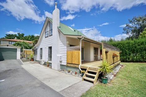 Photo of property in 46 Lee Street, Te Puke, 3119