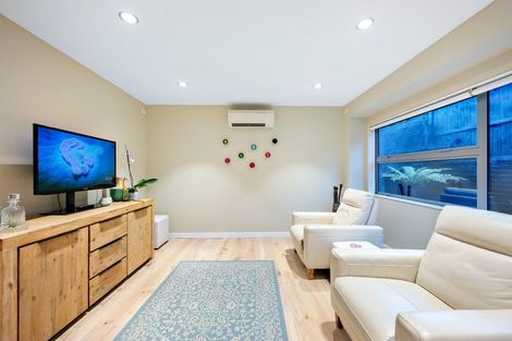 Photo of property in 26 Remuremu Street, Long Bay, Auckland, 0630