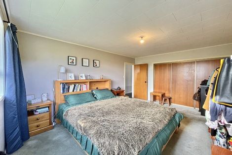 Photo of property in 27 Kerkwall Drive, Naenae, Lower Hutt, 5011