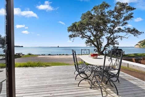Photo of property in 12 Matakatia Parade, Matakatia, Whangaparaoa, 0930