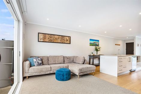 Photo of property in 18 Plover Road, Hobsonville, Auckland, 0616