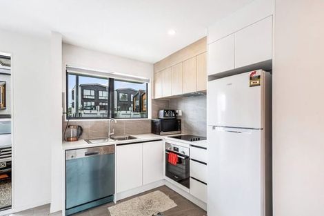 Photo of property in 17 Red Arches Road, Henderson, Auckland, 0610