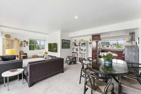 Photo of property in 3/22 Cliff Road, Tauranga, 3110